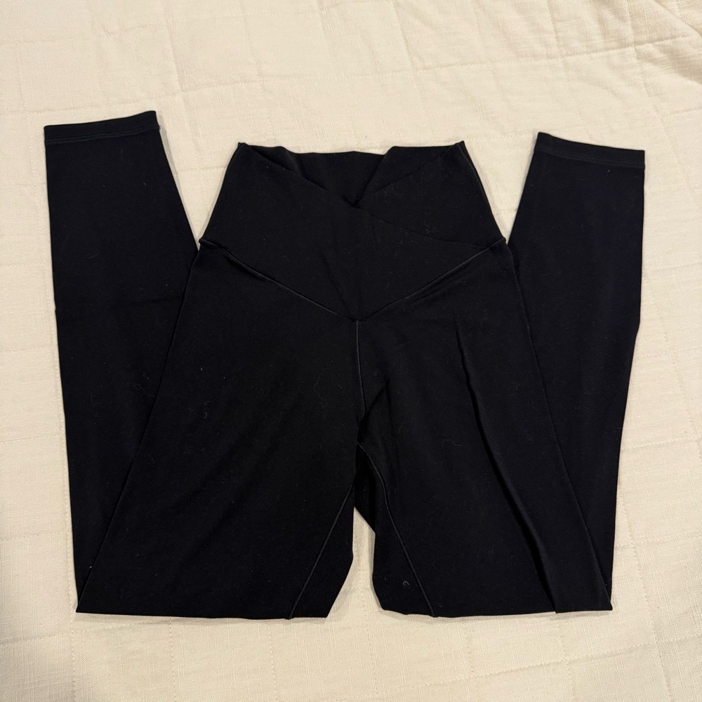 OFFLINE By Aerie Real Me High Waisted Crossover Legging